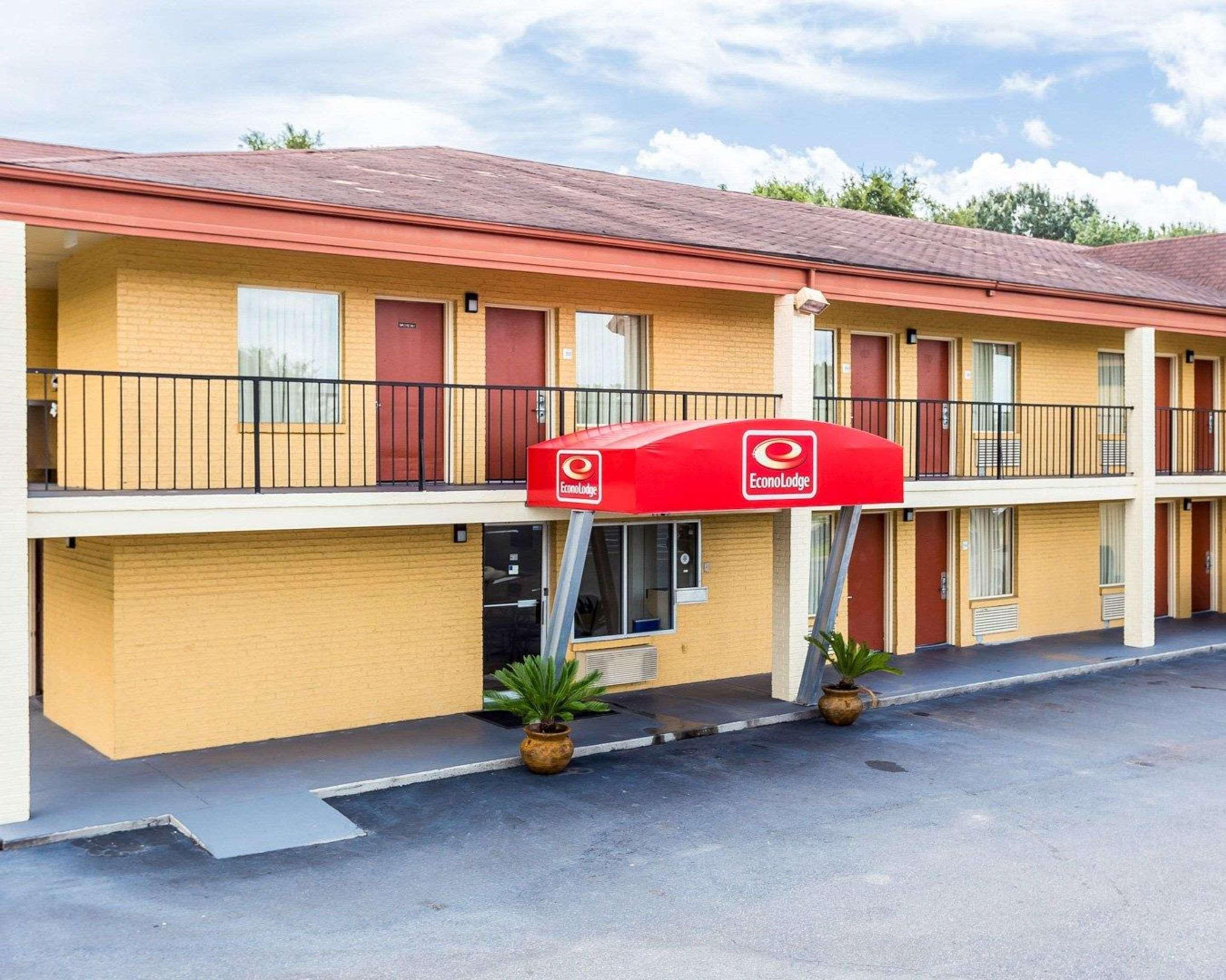 Econo Lodge Coliseum Charleston Kültér fotó